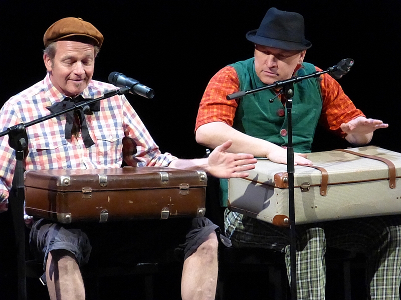 Hören Sie mal Herr Zinnober!?