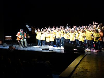 Ganz schön was los auf der Bühne ...